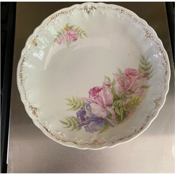 Weimar Germany Vintage Floral Serving Bowl 8.5 Diameter Gold leaf Detail - Picture 2 of 8